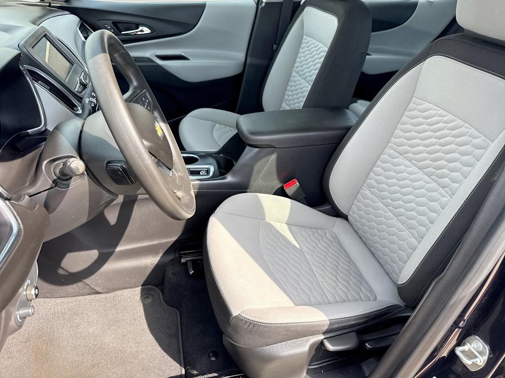 Thumbnail: 2020 Chevrolet Equinox - 10