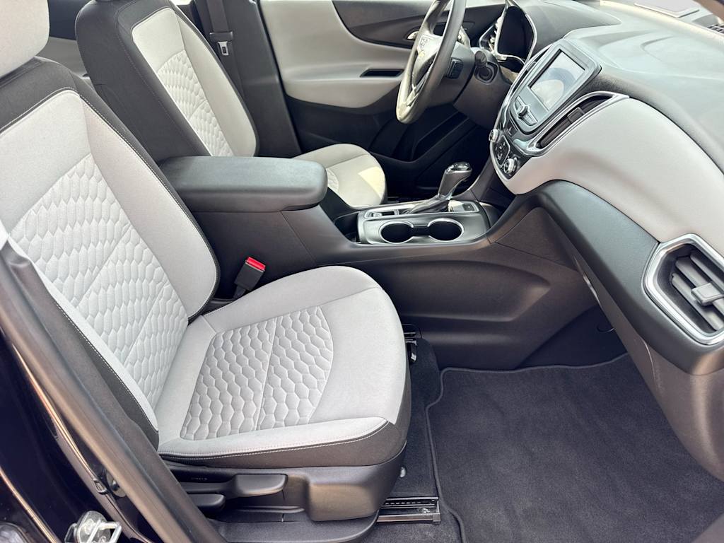 Thumbnail: 2020 Chevrolet Equinox - 11