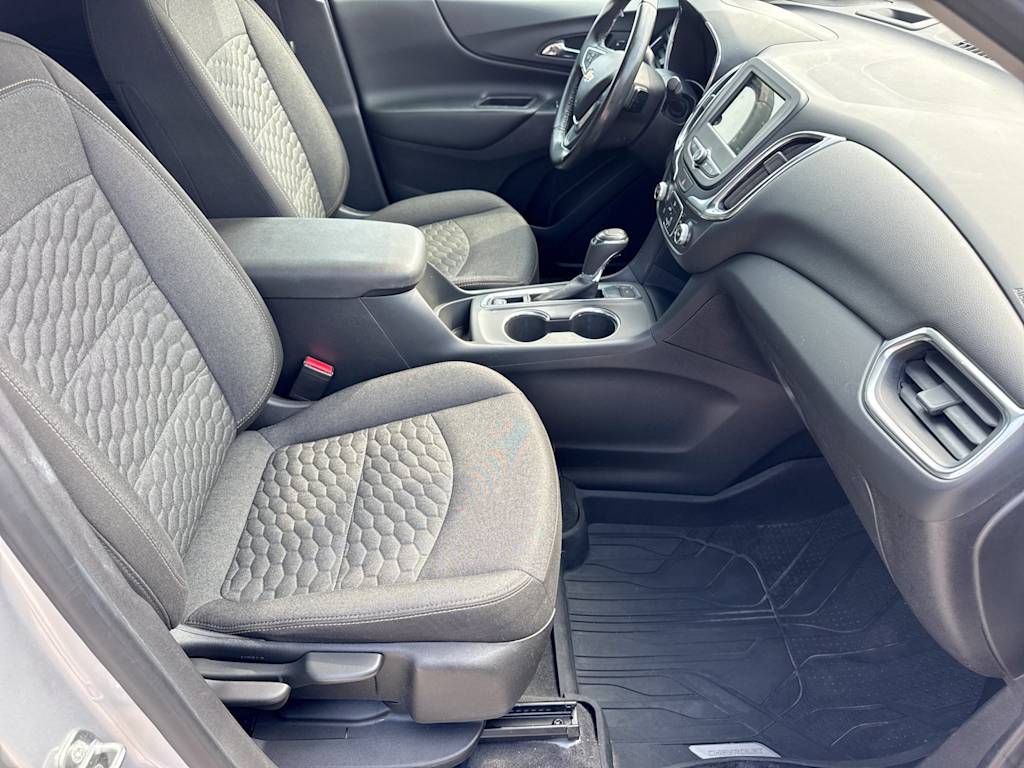 Thumbnail: 2019 Chevrolet Equinox - 11