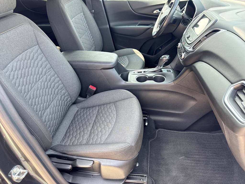 Thumbnail: 2019 Chevrolet Equinox - 10