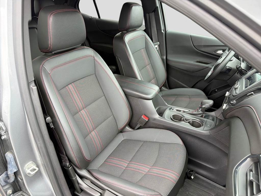 Thumbnail: 2023 Chevrolet Equinox - 26