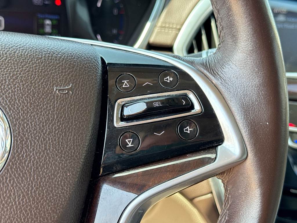 Thumbnail: 2014 Cadillac SRX - 31