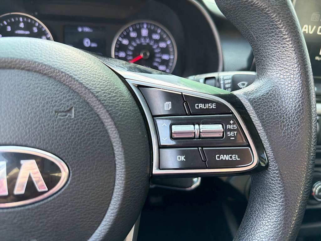Thumbnail: 2021 Kia Forte - 28
