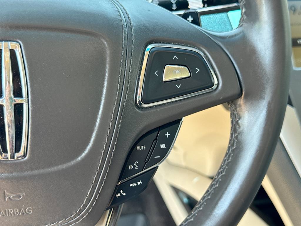 Thumbnail: 2017 Lincoln MKZ - 26