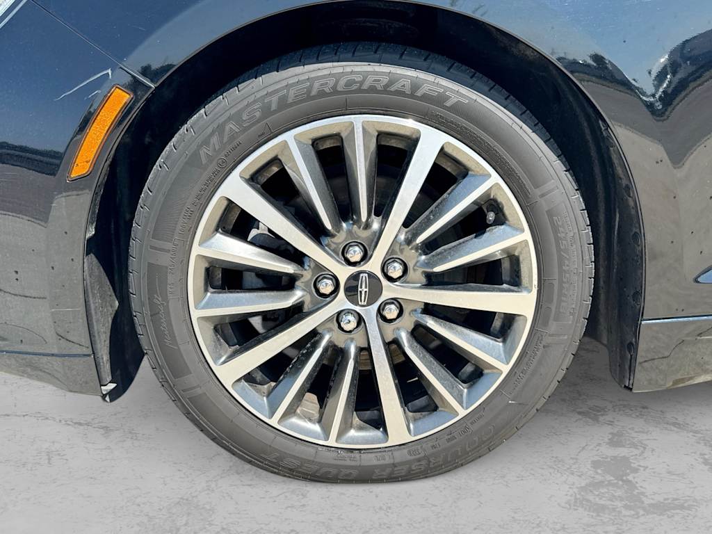 Thumbnail: 2017 Lincoln MKZ - 6
