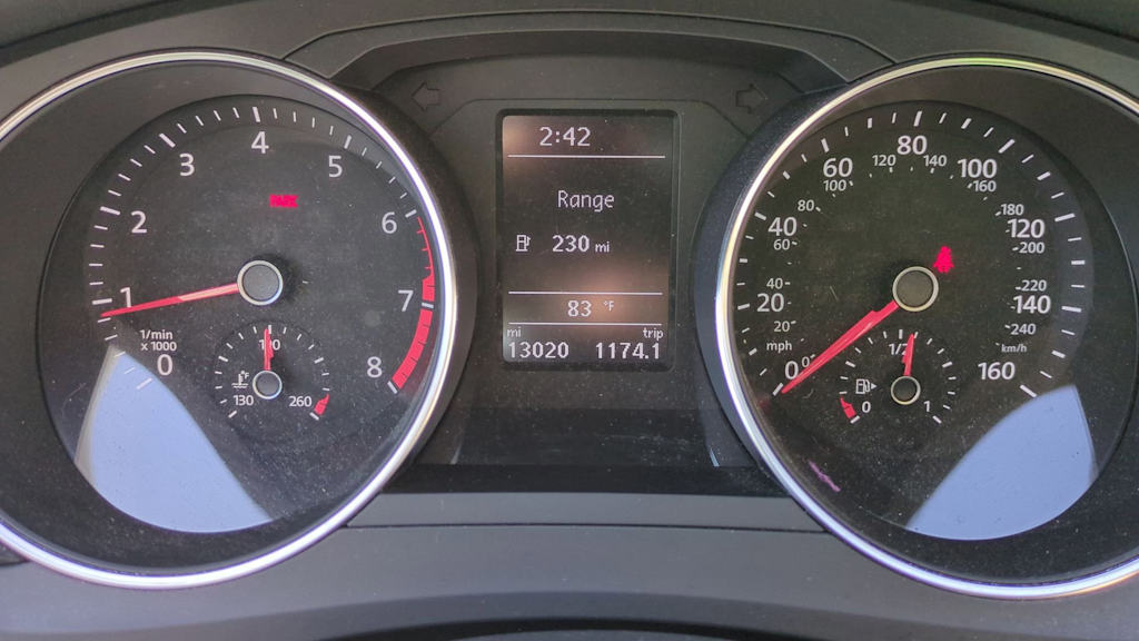 Thumbnail: 2017 Volkswagen Jetta - 16