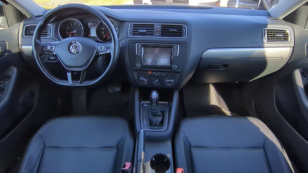 Thumbnail: 2018 Volkswagen Jetta - 2