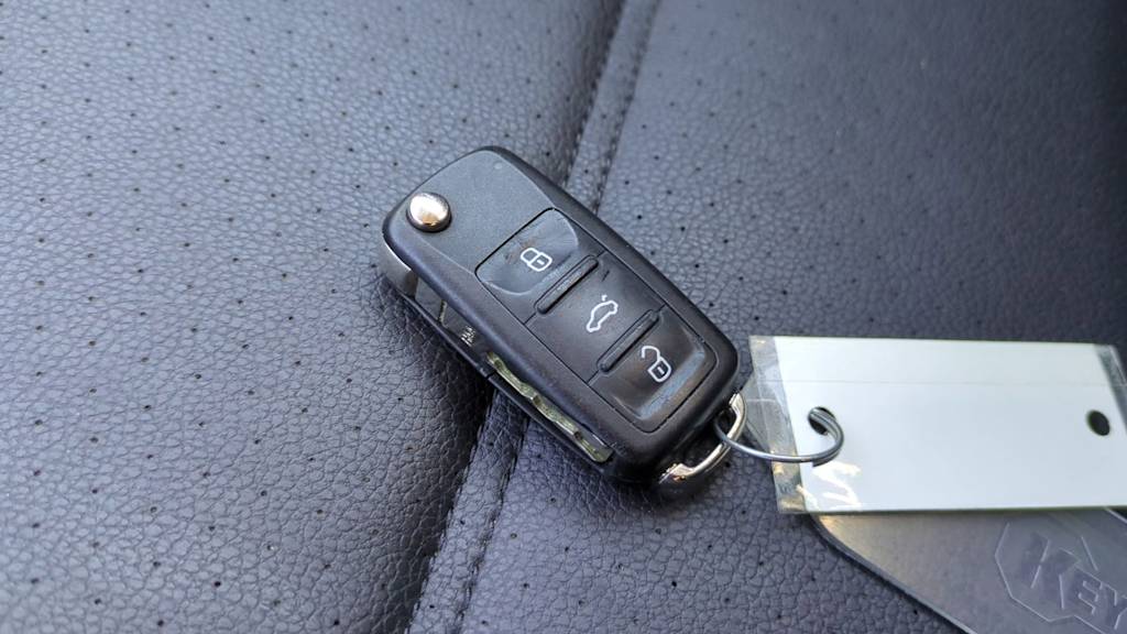 Thumbnail: 2018 Volkswagen Jetta - 17