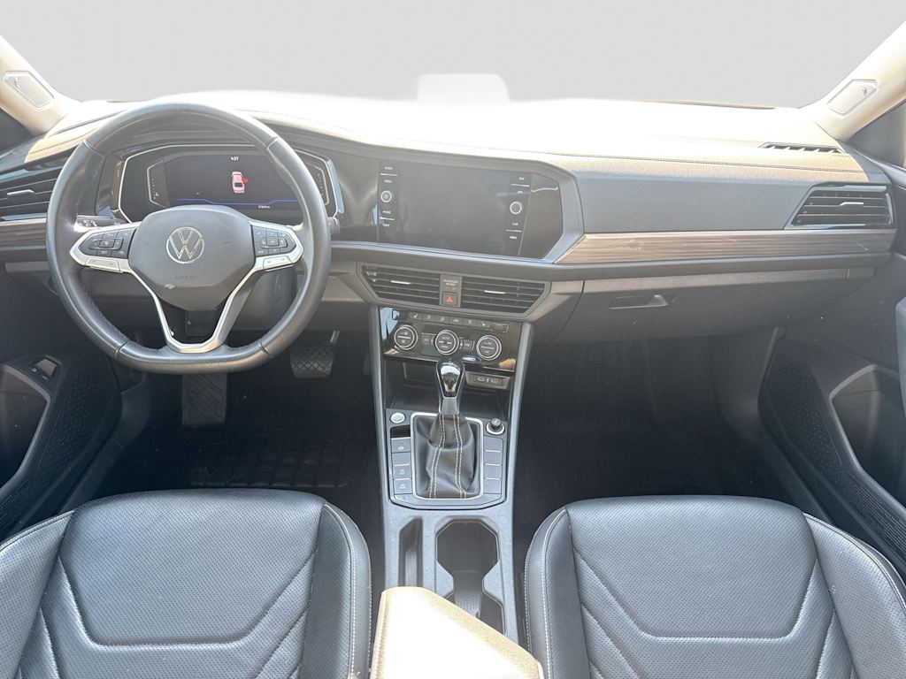 Thumbnail: 2024 Volkswagen Jetta - 9