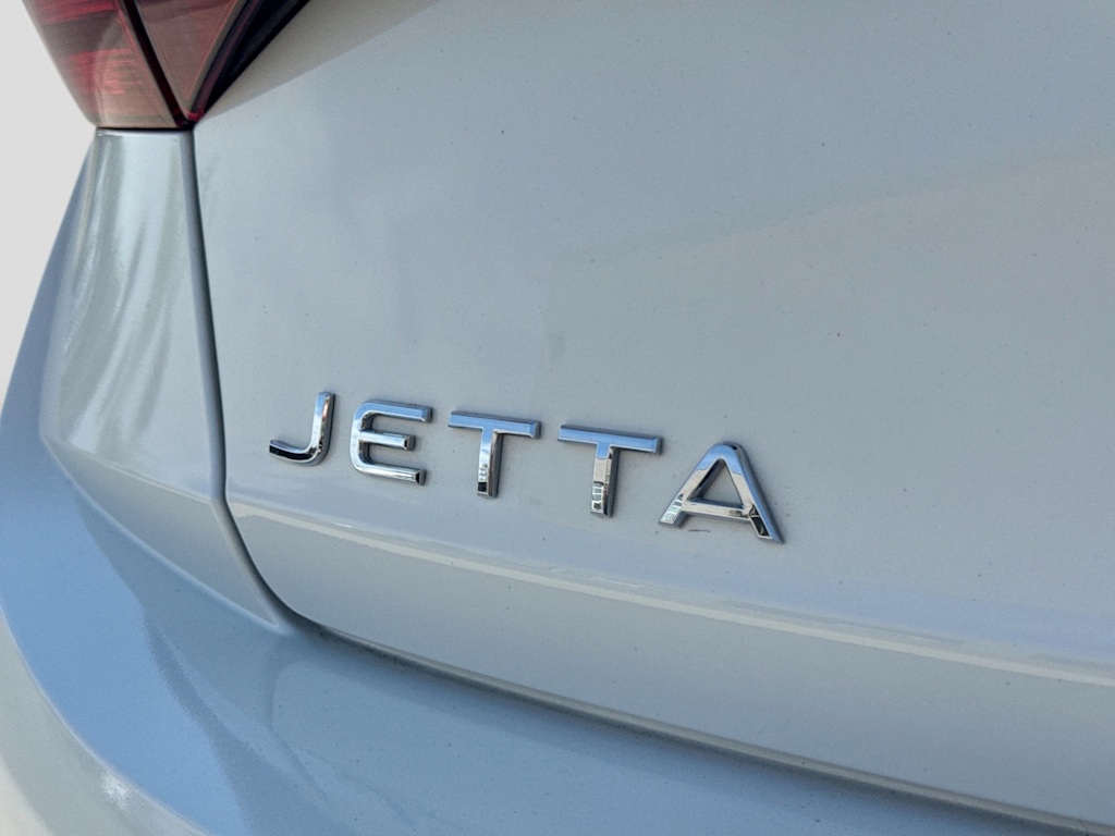 Thumbnail: 2024 Volkswagen Jetta - 23