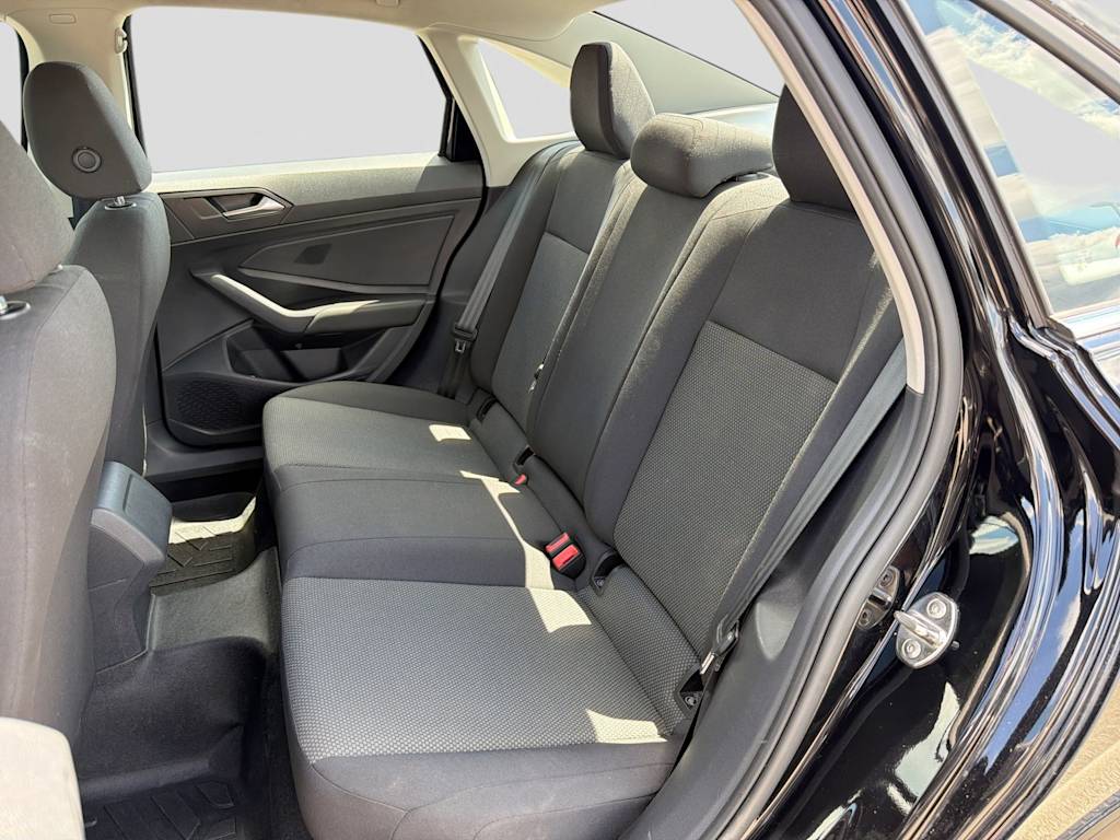 Thumbnail: 2019 Volkswagen Jetta - 25