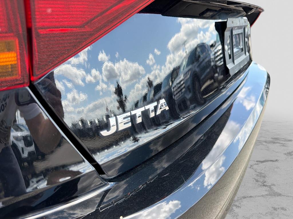 Thumbnail: 2019 Volkswagen Jetta - 23