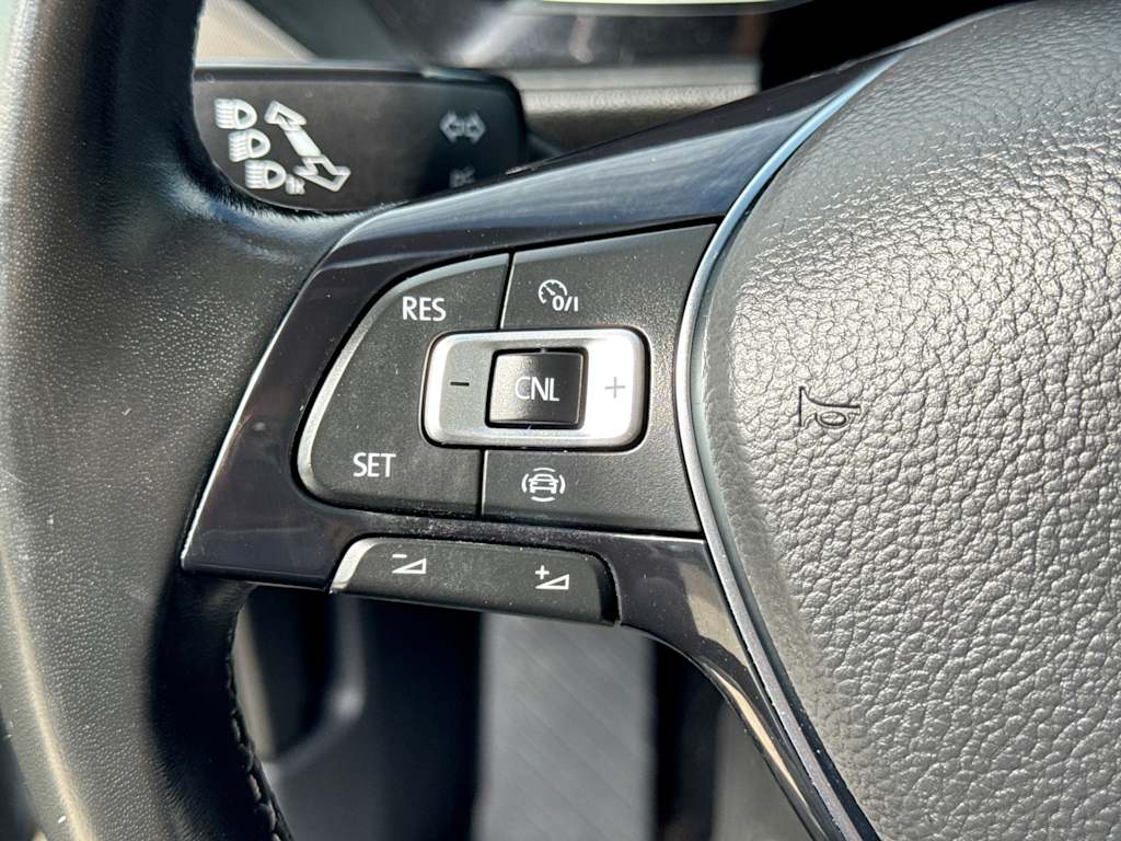 Thumbnail: 2020 Volkswagen Jetta - 30