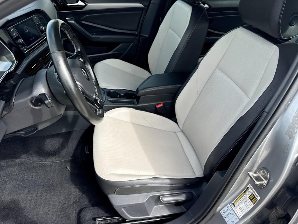 Thumbnail: 2020 Volkswagen Jetta - 10