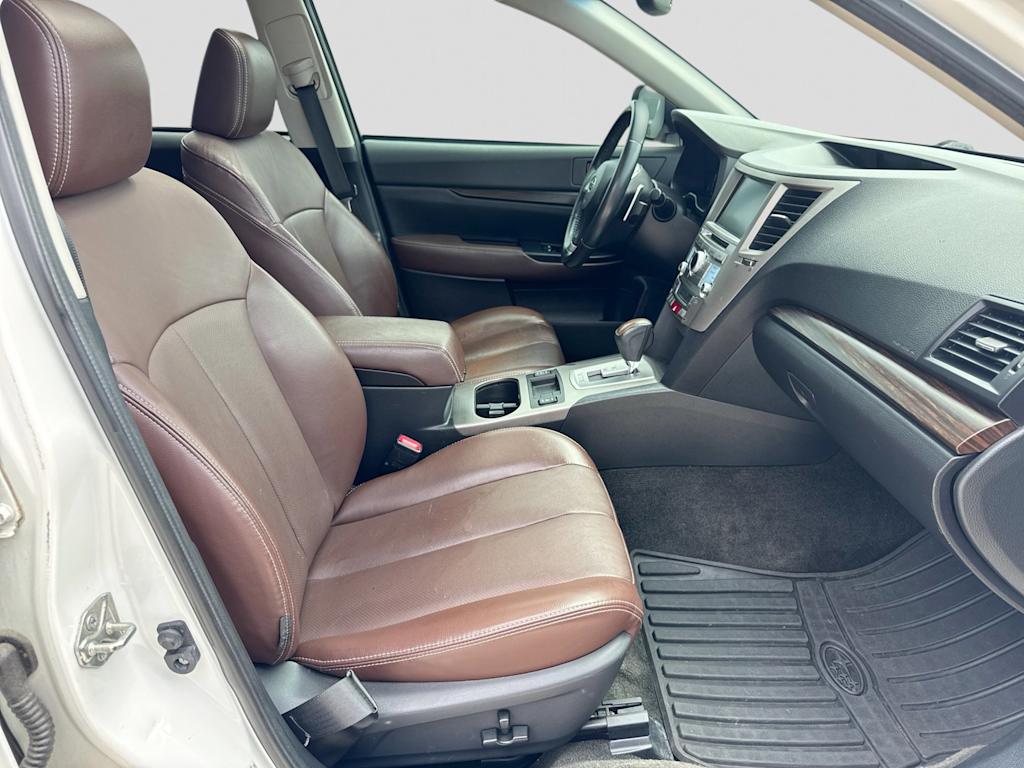 Thumbnail: 2013 Subaru Outback - 11