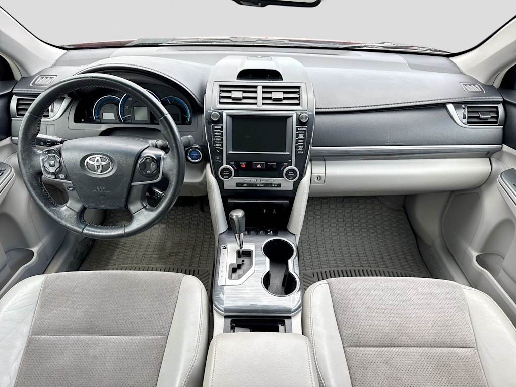 Thumbnail: 2012 Toyota Camry - 9