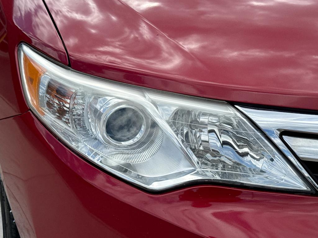 Thumbnail: 2012 Toyota Camry - 22