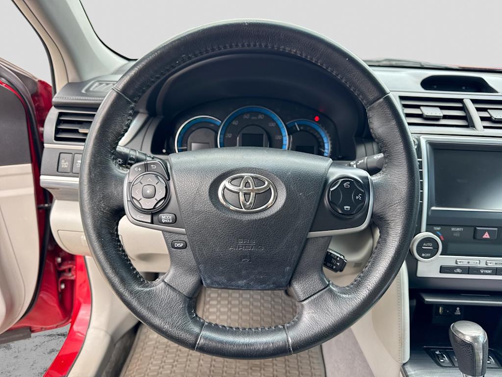 Thumbnail: 2012 Toyota Camry - 13