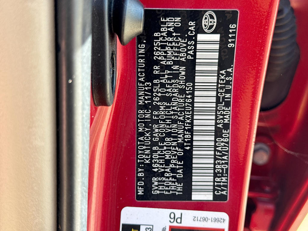 Thumbnail: 2014 Toyota Camry - 17