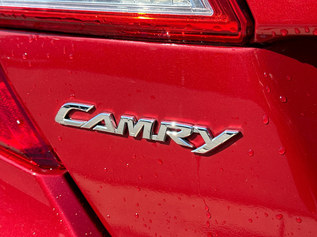Thumbnail: 2014 Toyota Camry - 23