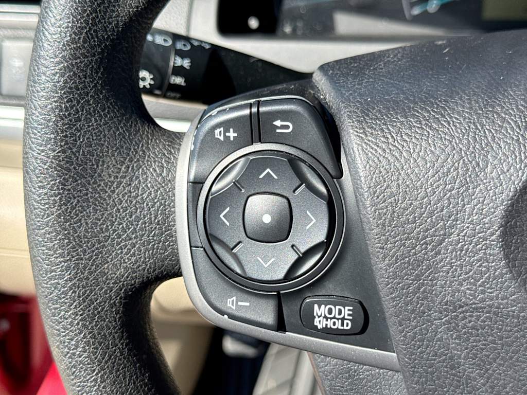 Thumbnail: 2014 Toyota Camry - 27