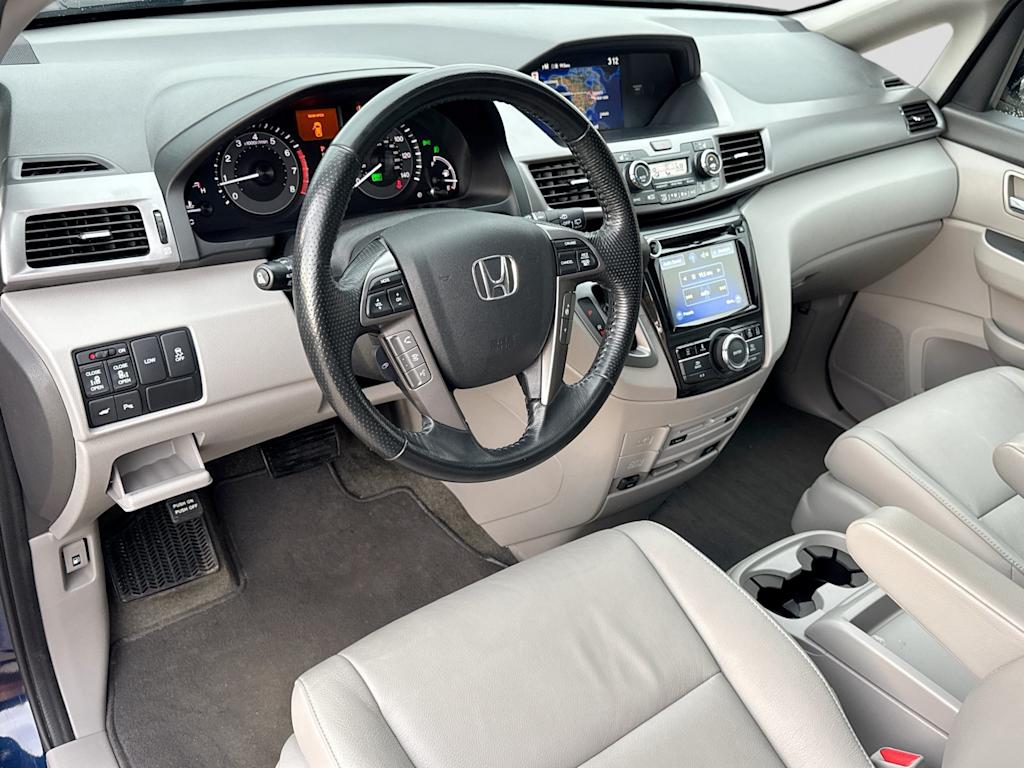 Thumbnail: 2017 Honda Odyssey - 2