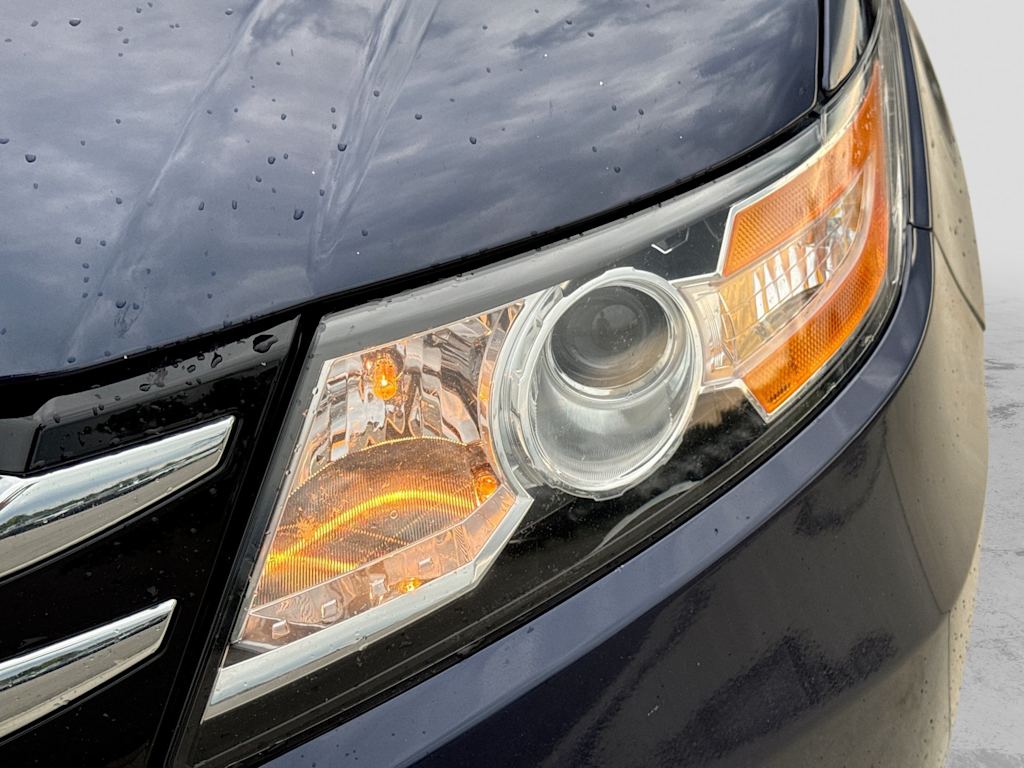 Thumbnail: 2017 Honda Odyssey - 23