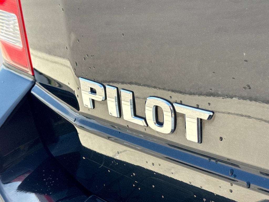 Thumbnail: 2013 Honda Pilot - 23