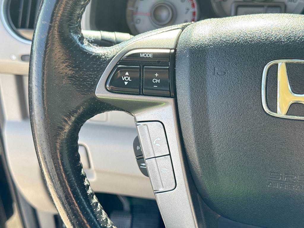 Thumbnail: 2013 Honda Pilot - 29