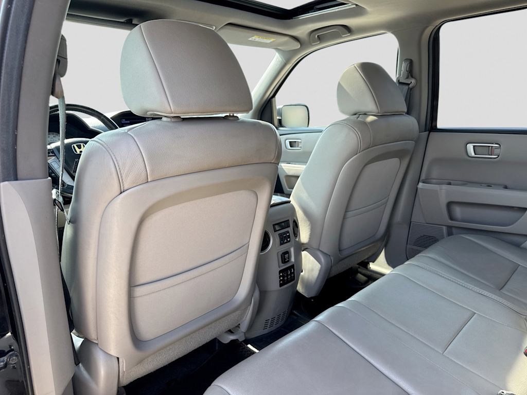 Thumbnail: 2013 Honda Pilot - 12