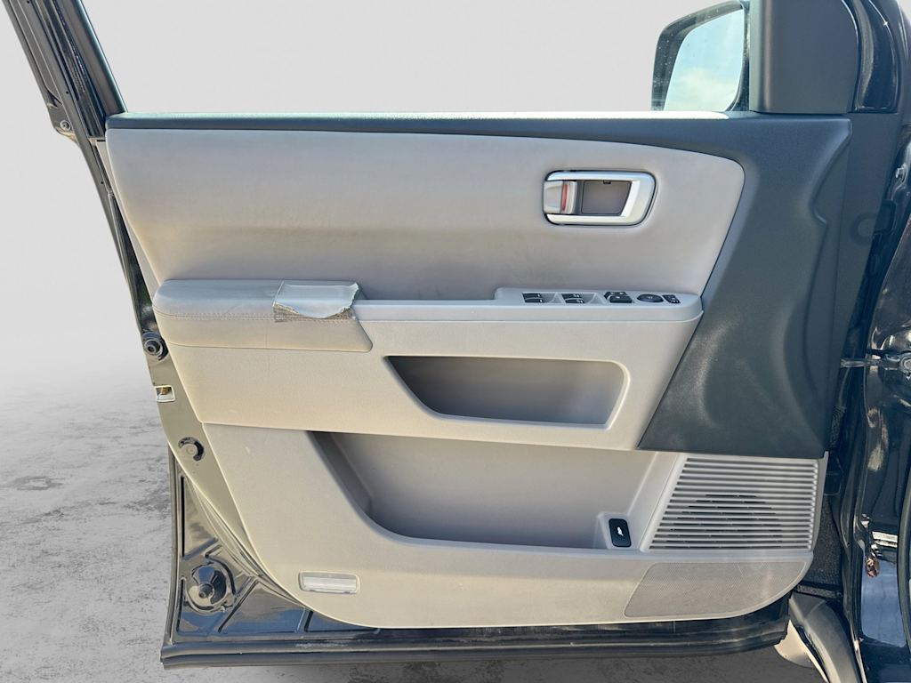 Thumbnail: 2013 Honda Pilot - 34