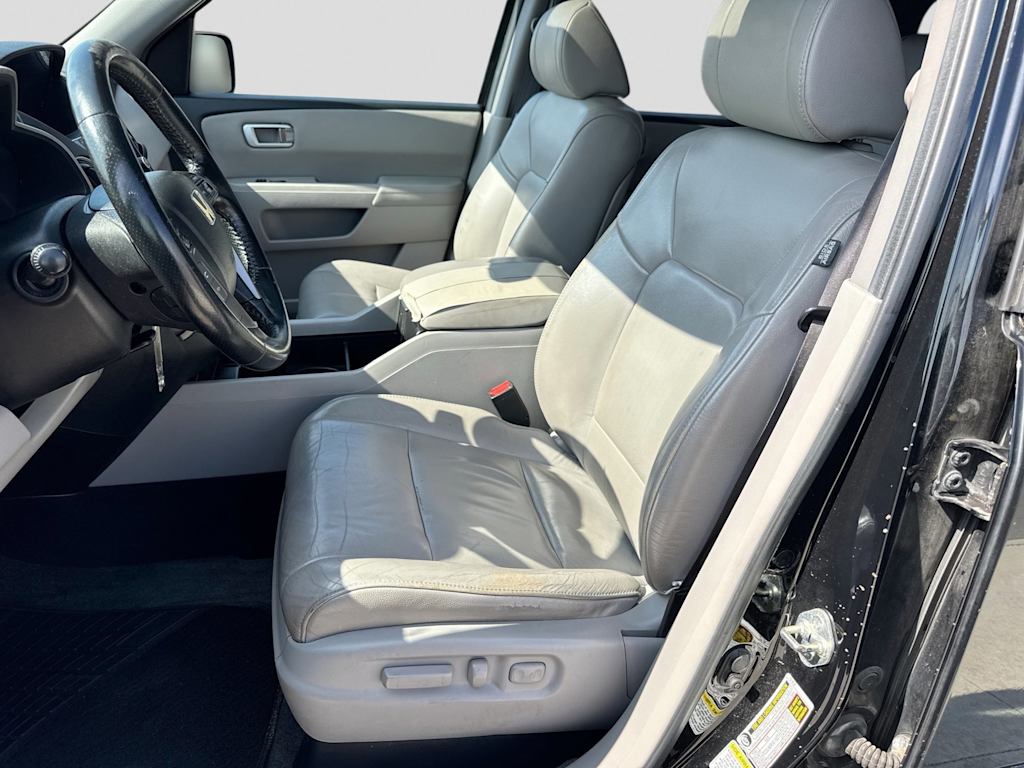 Thumbnail: 2013 Honda Pilot - 10