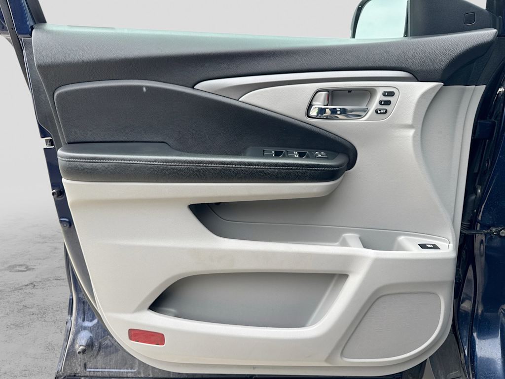 Thumbnail: 2023 Honda Ridgeline - 31