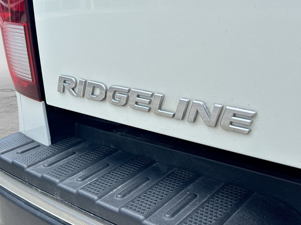 Thumbnail: 2017 Honda Ridgeline - 22