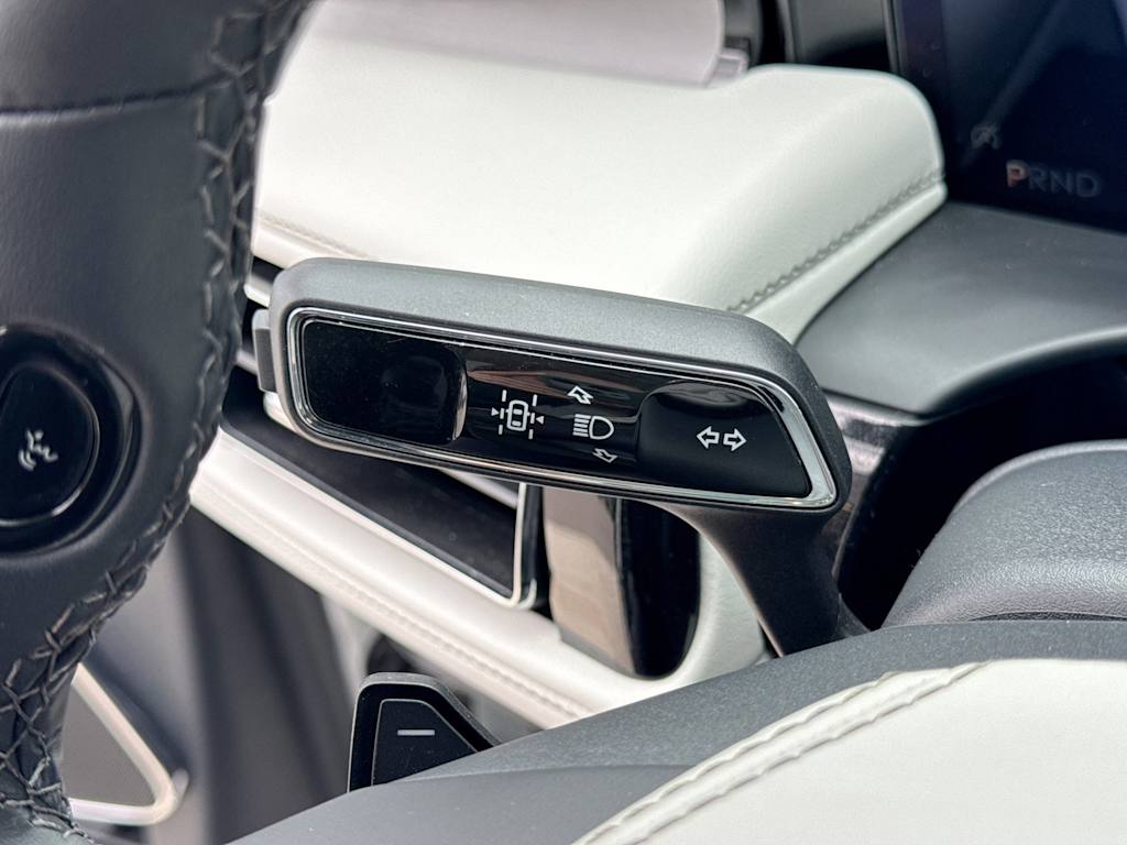 Thumbnail: 2025 Lincoln Aviator - 34