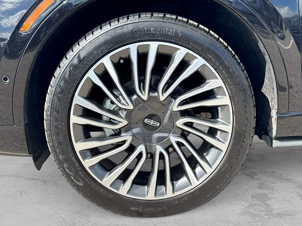 Thumbnail: 2020 Lincoln Corsair - 7