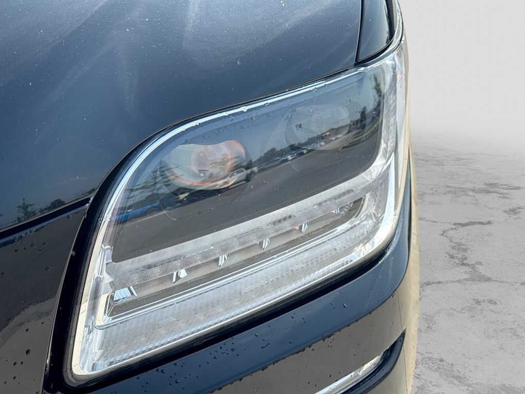 Thumbnail: 2019 Lincoln Navigator - 21
