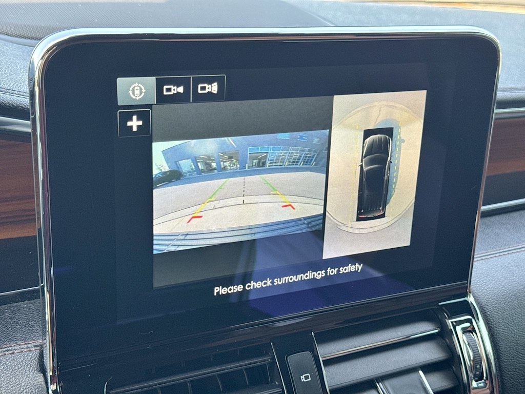 Thumbnail: 2019 Lincoln Navigator - 35