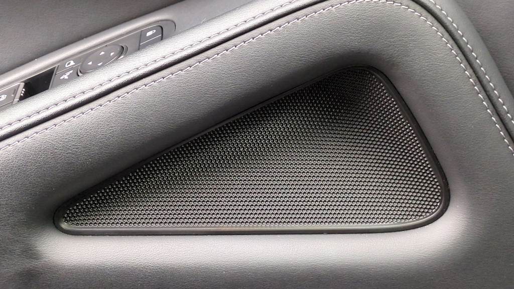 Thumbnail: 2023 INFINITI QX60 - 34