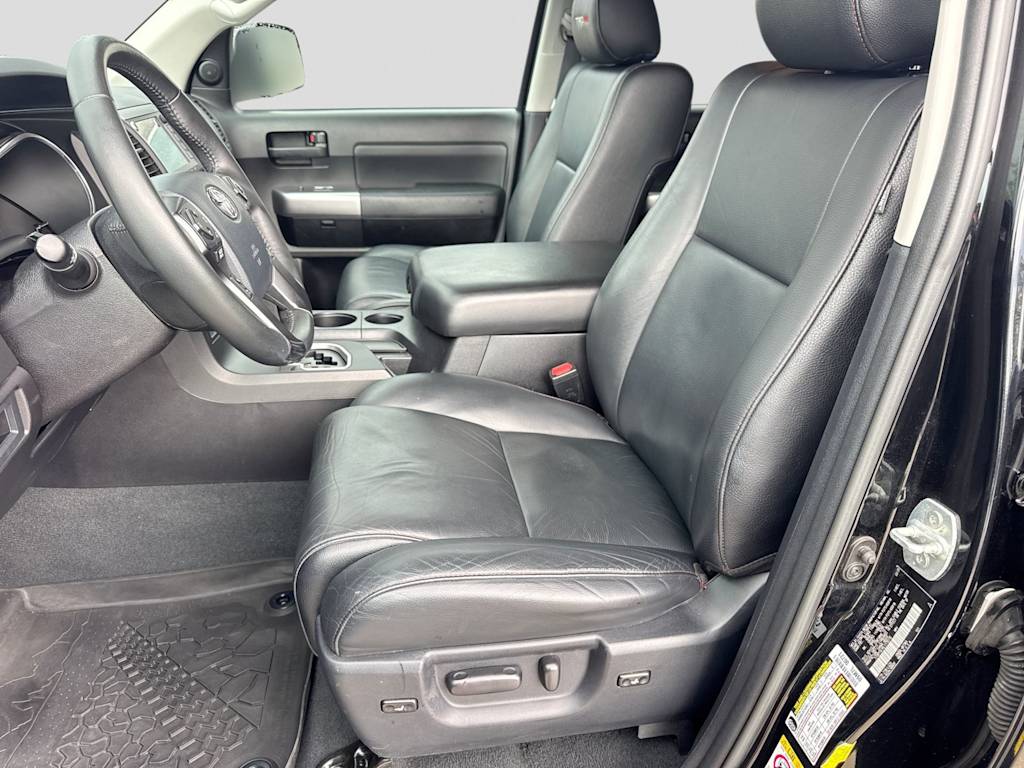 Thumbnail: 2020 Toyota Sequoia - 8