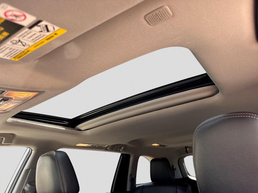 Thumbnail: 2019 Toyota Highlander - 26