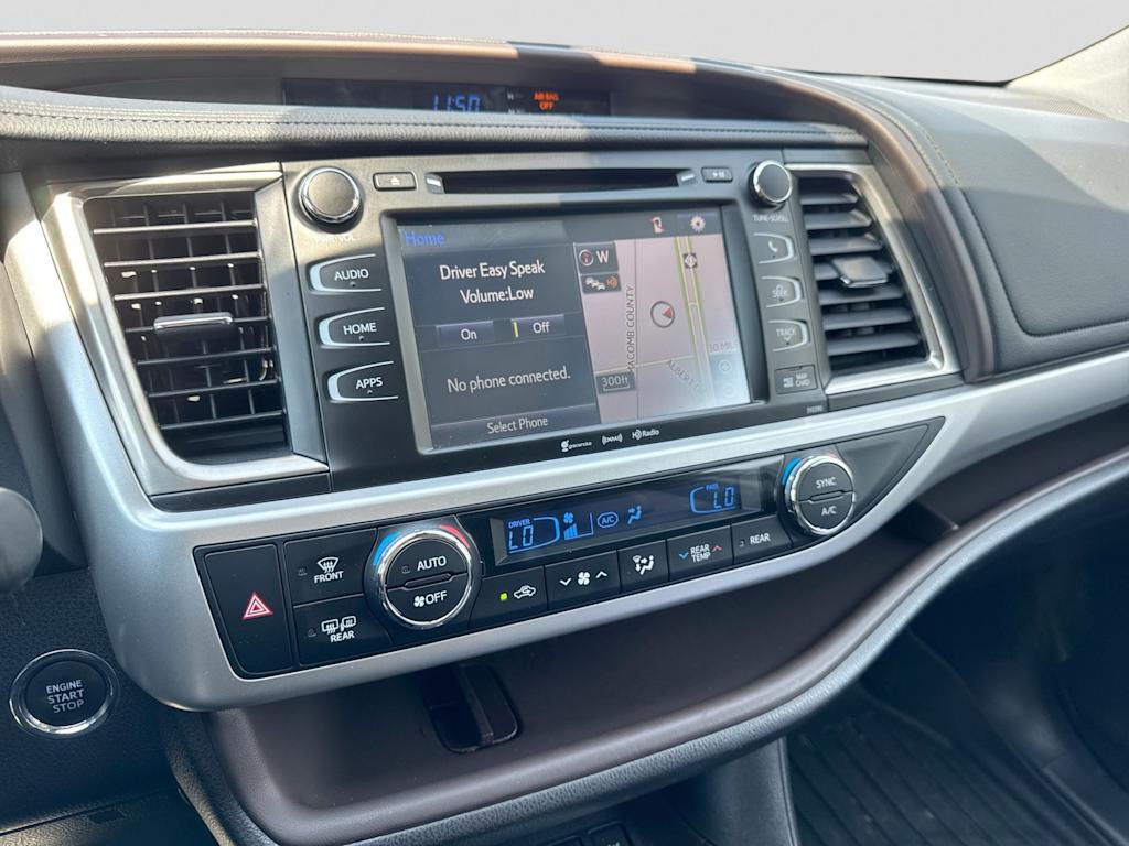 Thumbnail: 2019 Toyota Highlander - 14