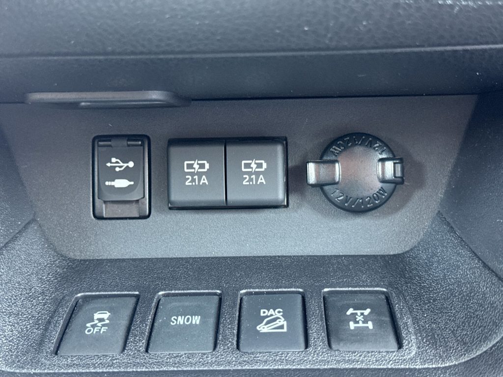 Thumbnail: 2019 Toyota Highlander - 34