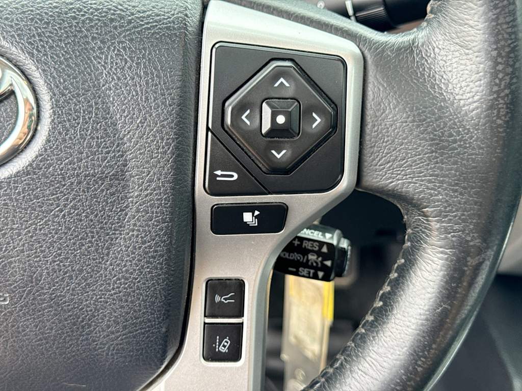 Thumbnail: 2019 Toyota Tundra - 30