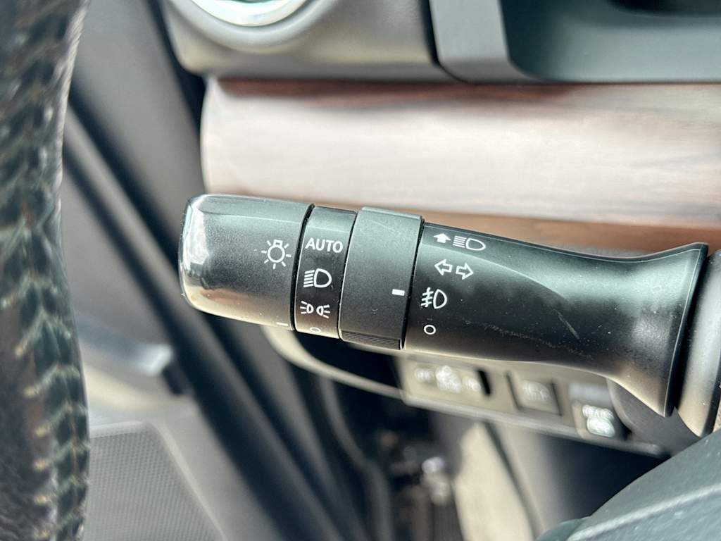 Thumbnail: 2019 Toyota Tundra - 32
