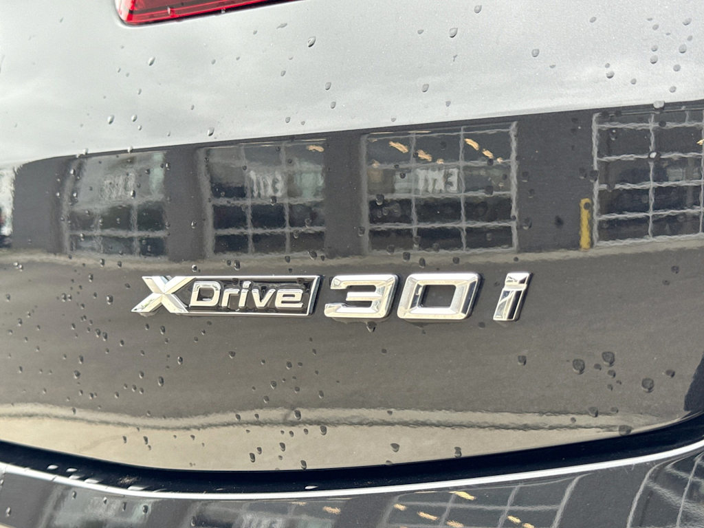 Thumbnail: 2022 BMW X4 - 36