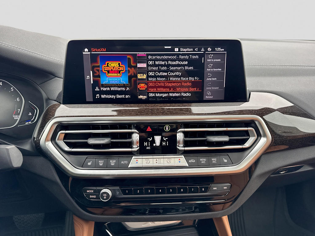 Thumbnail: 2022 BMW X4 - 15