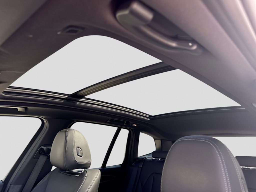 Thumbnail: 2023 BMW X3 - 22