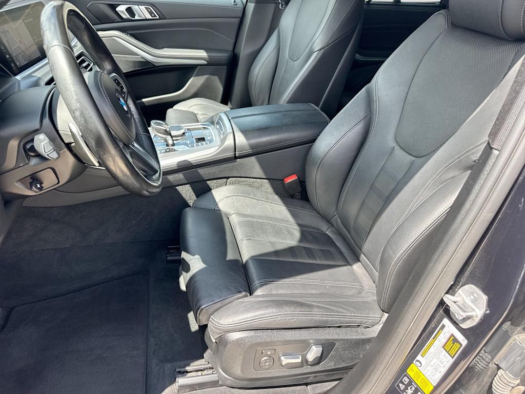 Thumbnail: 2021 BMW X5 - 10