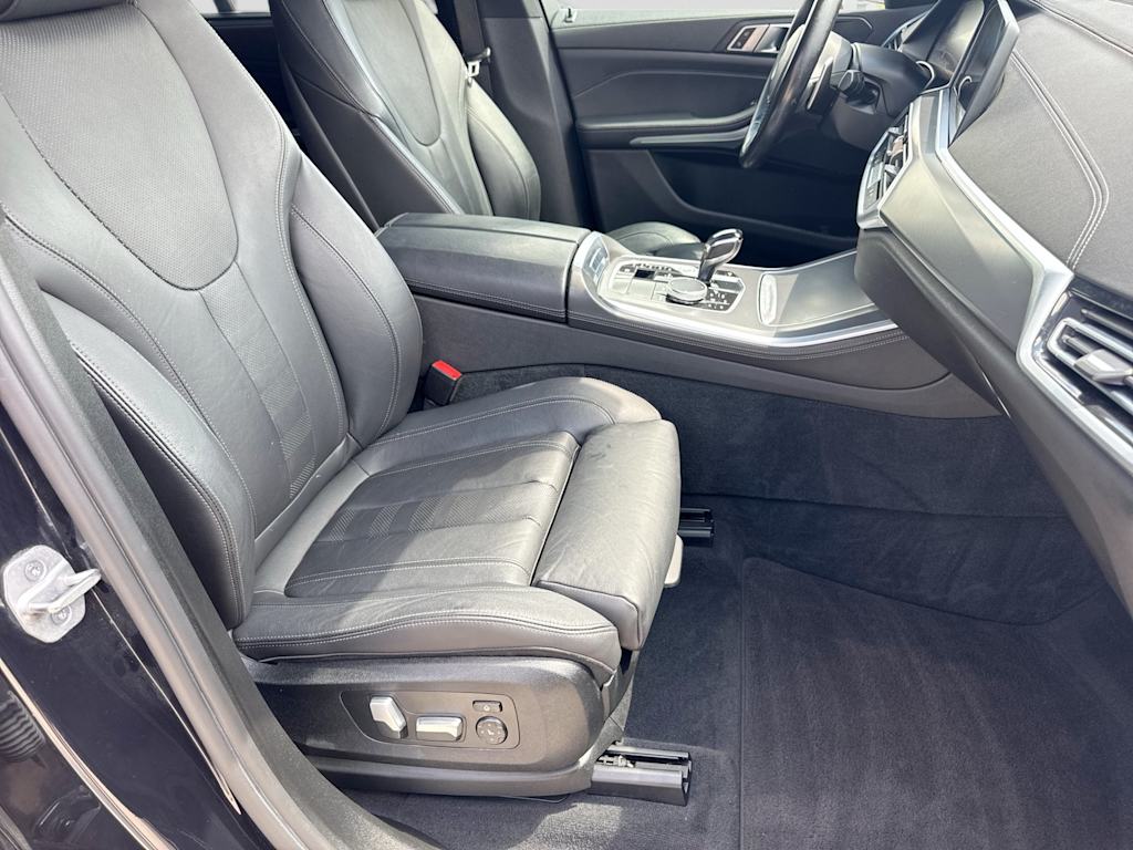 Thumbnail: 2021 BMW X5 - 11